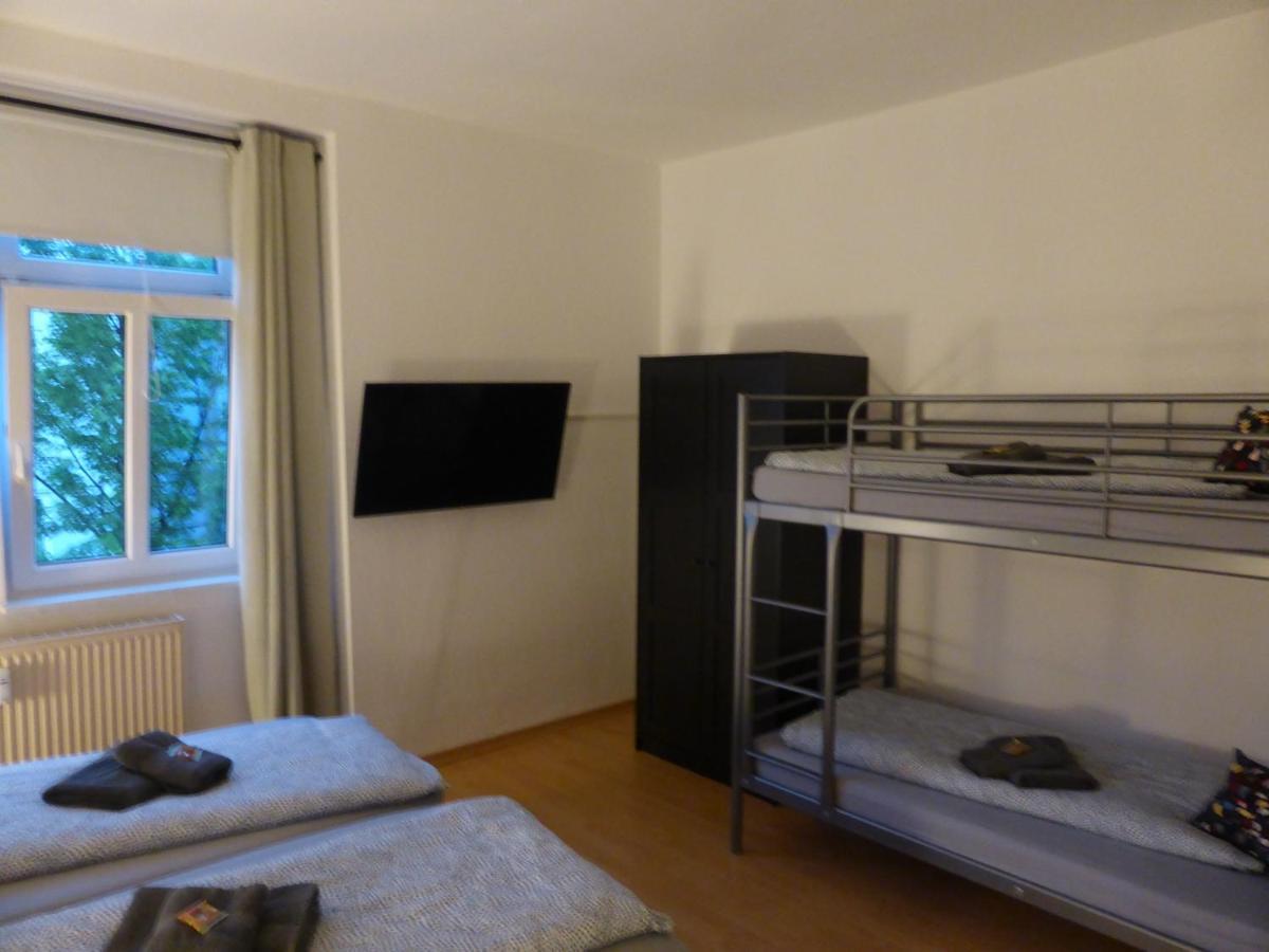 Apartment Napoleon, Naehe Zentrum, 2 Schlafzimmer, Grosser Balkon, Free Wifi ,Parken Jena Luaran gambar